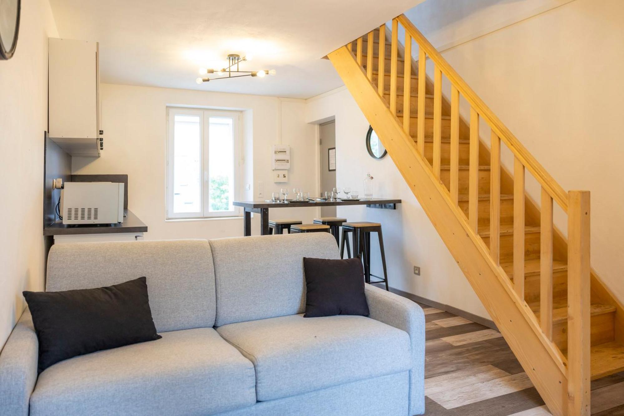 T2 Contemporain Idealement Situe Briancon  Bagian luar foto